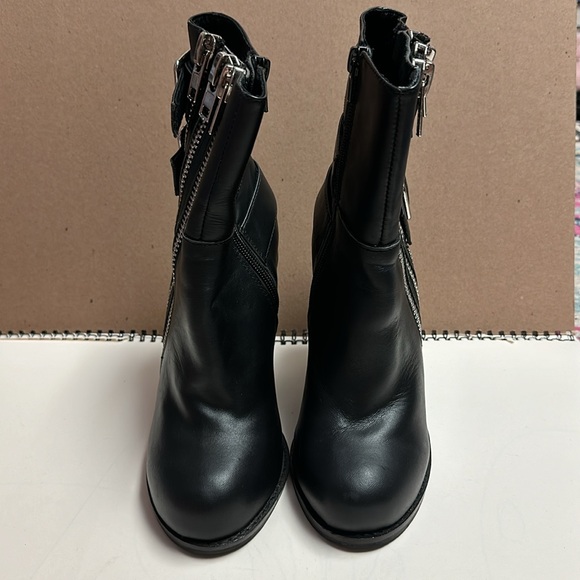 Jeffrey Campbell Lowrey Leather Metal Heel Boot - Picture 4 of 16